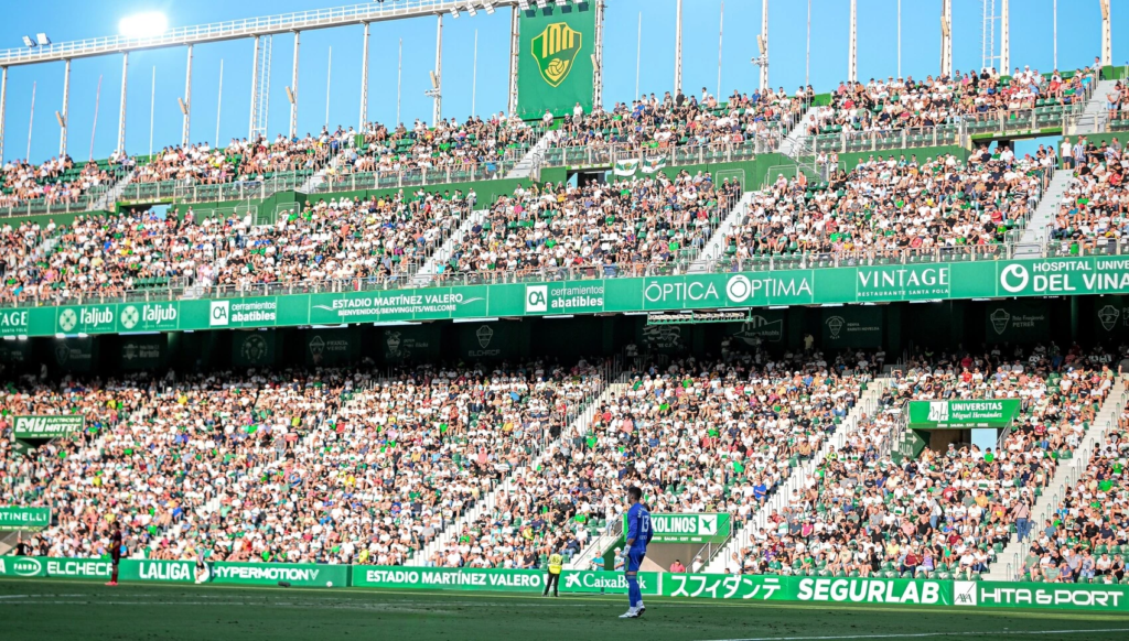 El Elche CF espera un ambiente que favorezca la victoria ante un Almería poderoso