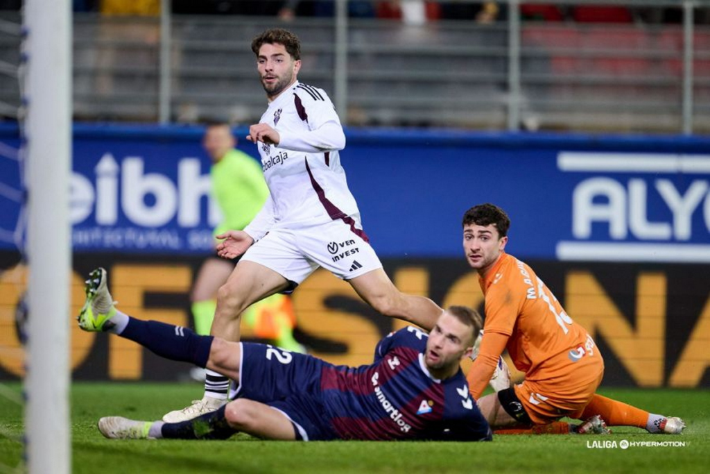 Javi Rueda, un pepino para el Albacete