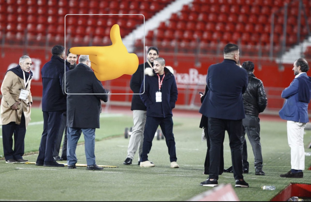 Fotografía publicada por Paco Gregorio señalando al posible inversor que llegaría a la UD Almería