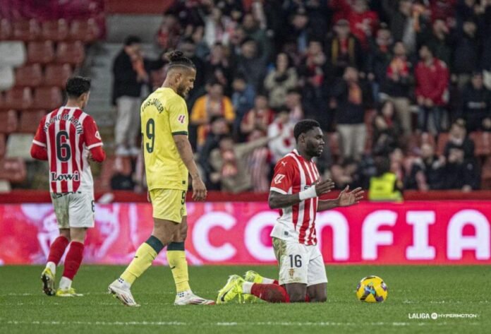 caicedo celebra gol sporting a almeria