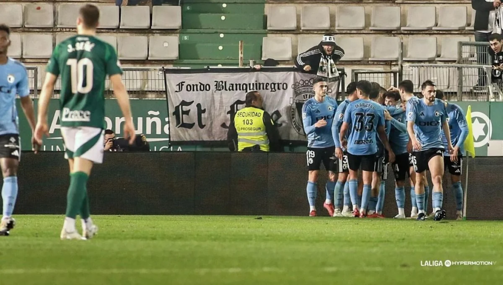 El Racing de Ferrol no podrá contar con Señé y Perea