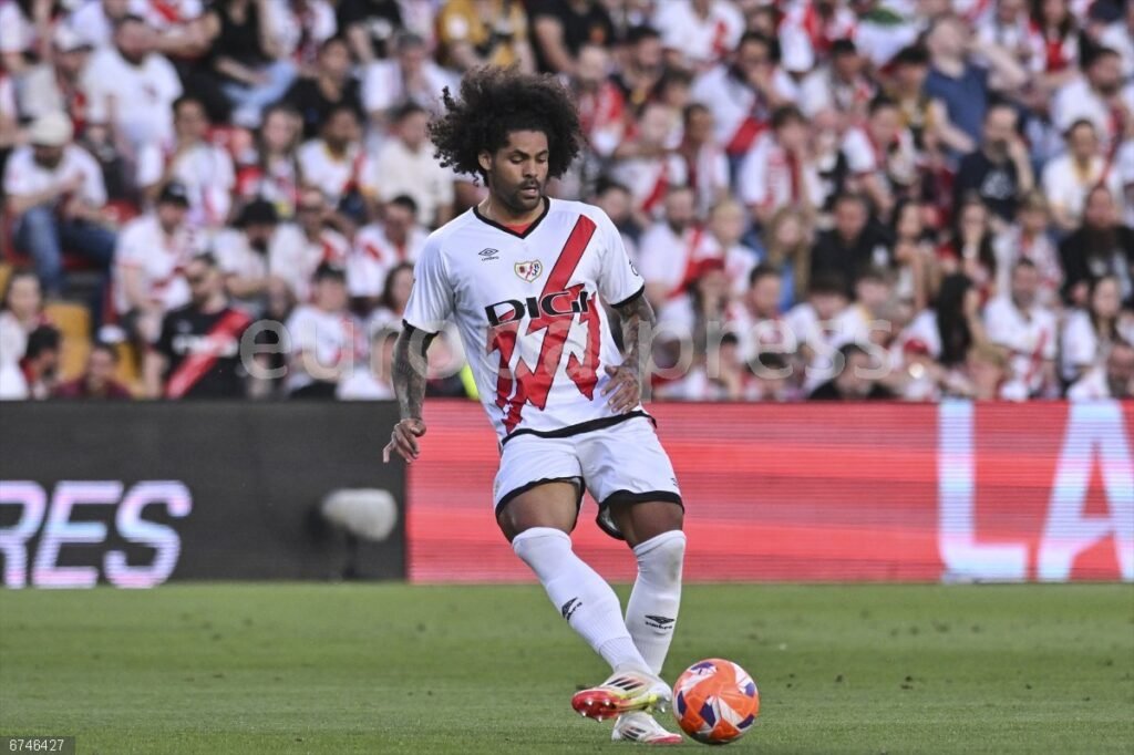 El Dépor habría mostrado su interés por Aridane, del Rayo Vallecano