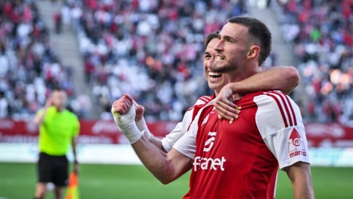 ZnBBTmF2dUY2R0twVkllNG55Yy9lVXRteWxSZmUxaXNnY3g3ckpZYUYyND0=1400x788-c