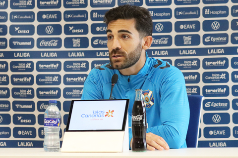 José León no cuenta para el Tenerife