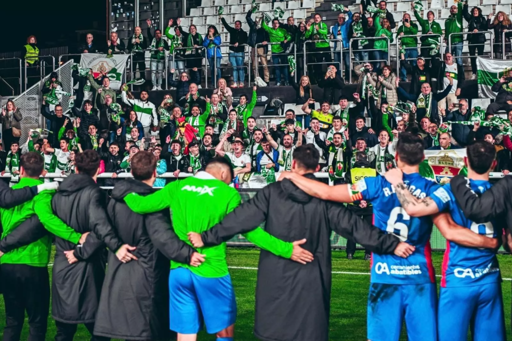 El Elche busca unidad para el tramo final