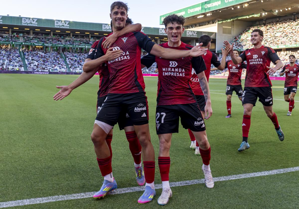 Julio Alonso interesa al Córdoba