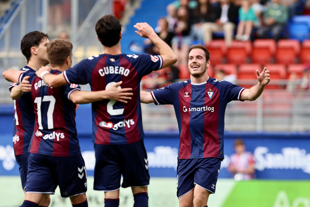 El Eibar celebra uno de los goles ante el Córdoba