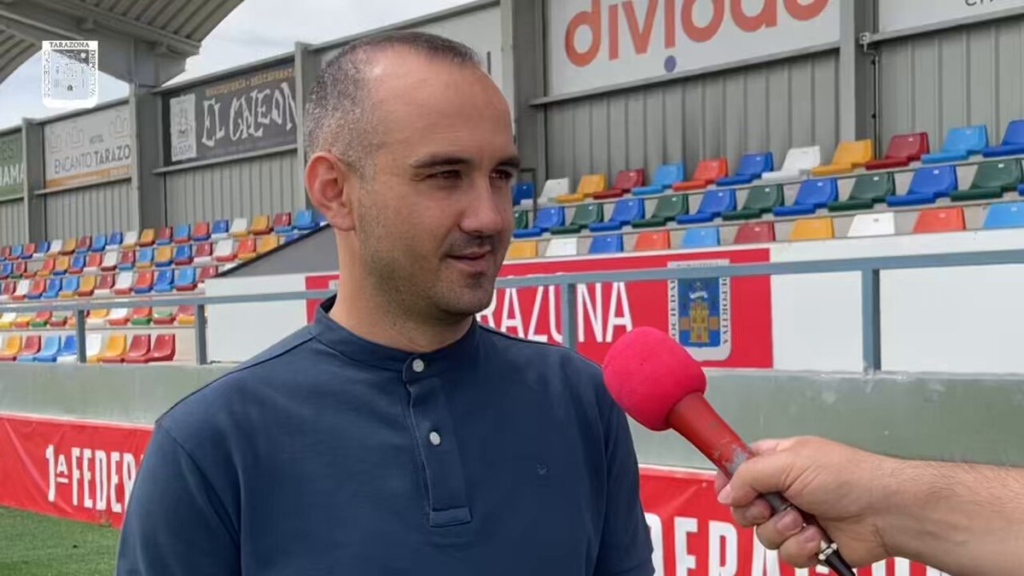 El director deportivo de la SD Tarazona, opción para el Mirandés