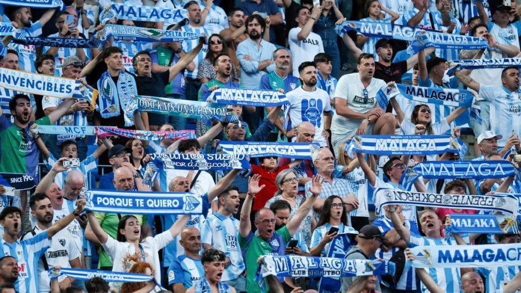 La afición del Málaga ha vuelto a dar una lección