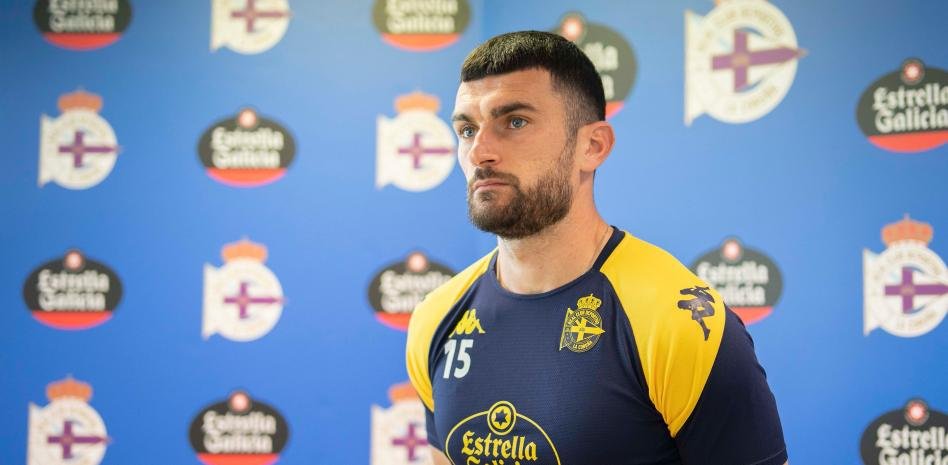 El Dépor ya ve cerca la salida de Pablo Vázquez al Sporting