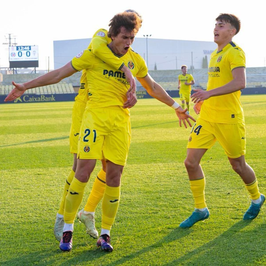 El Eibar ha visto crecer a Slavy en el Villarreal B