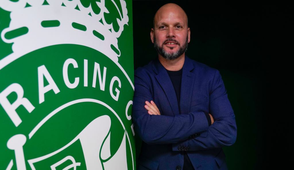 José Alberto, ratificado en el Racing en la última semana liguera