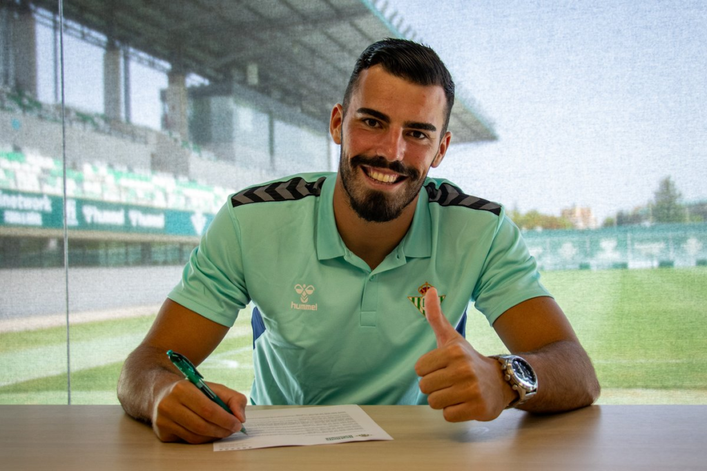 El guardameta del Betis era pretendido por el Leganés, pero no lo tendrá fácil