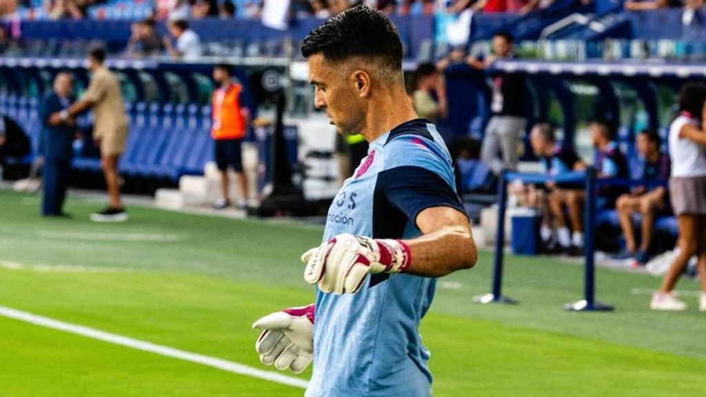 Andrés Fernández interesa al Leganés
