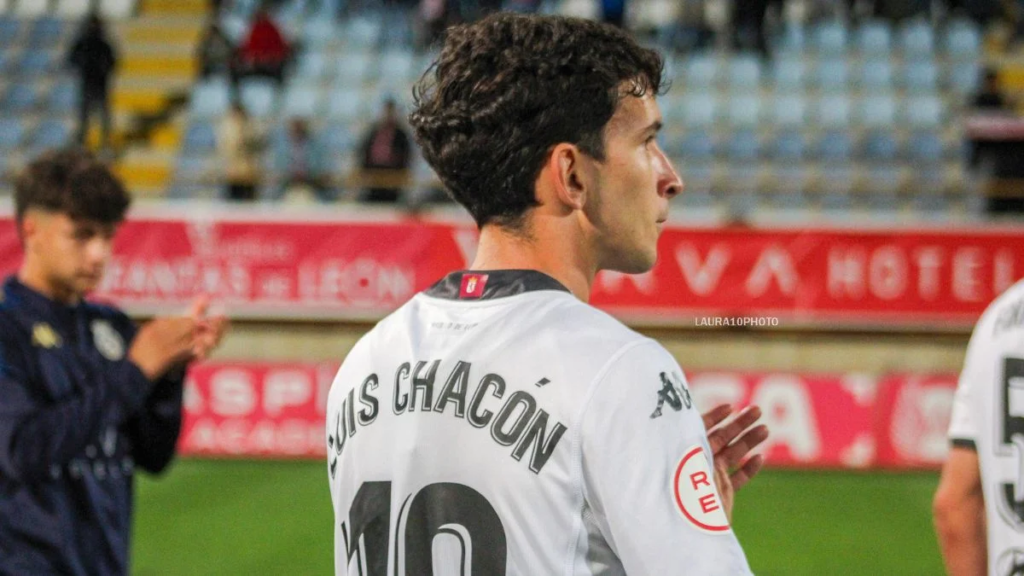 Luis Chacón no parece que vaya a continuar en la Cultural Leonesa