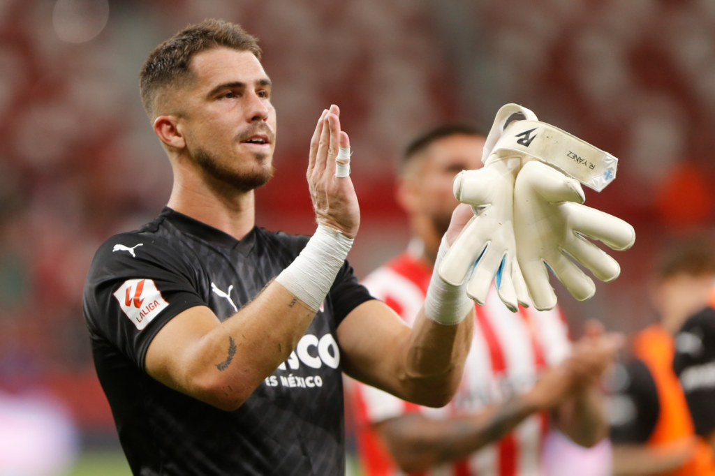 Rubén Yáñez parece seguirá en el Sporting