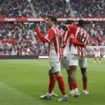 El Sporting vuelve a confiar en retener a su mediocentro 4 nacho mendez el comercio