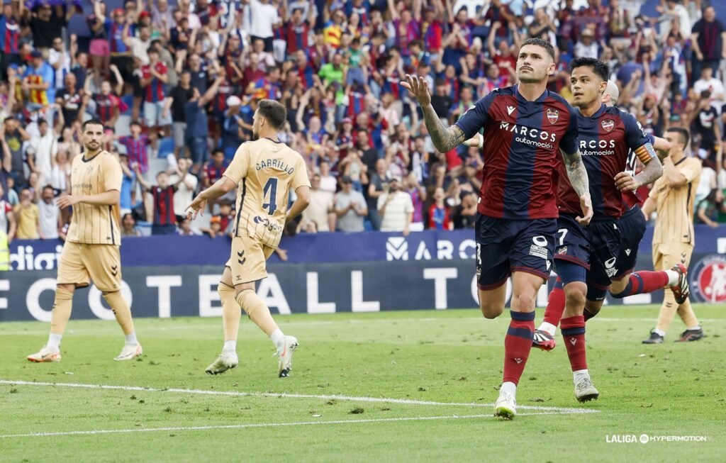 El Levante también se llevó él último