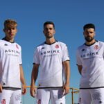 Camiseta Cultural Leonesa 2025: diseño y guiños al legado 3 camiseta cultural