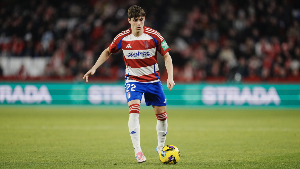 Pablo Sáenz es importante para el Granada CF