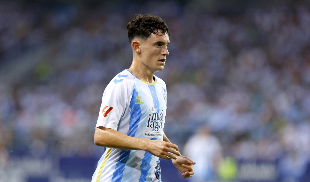 Aarón Ochoa seguirá en el Málaga CF