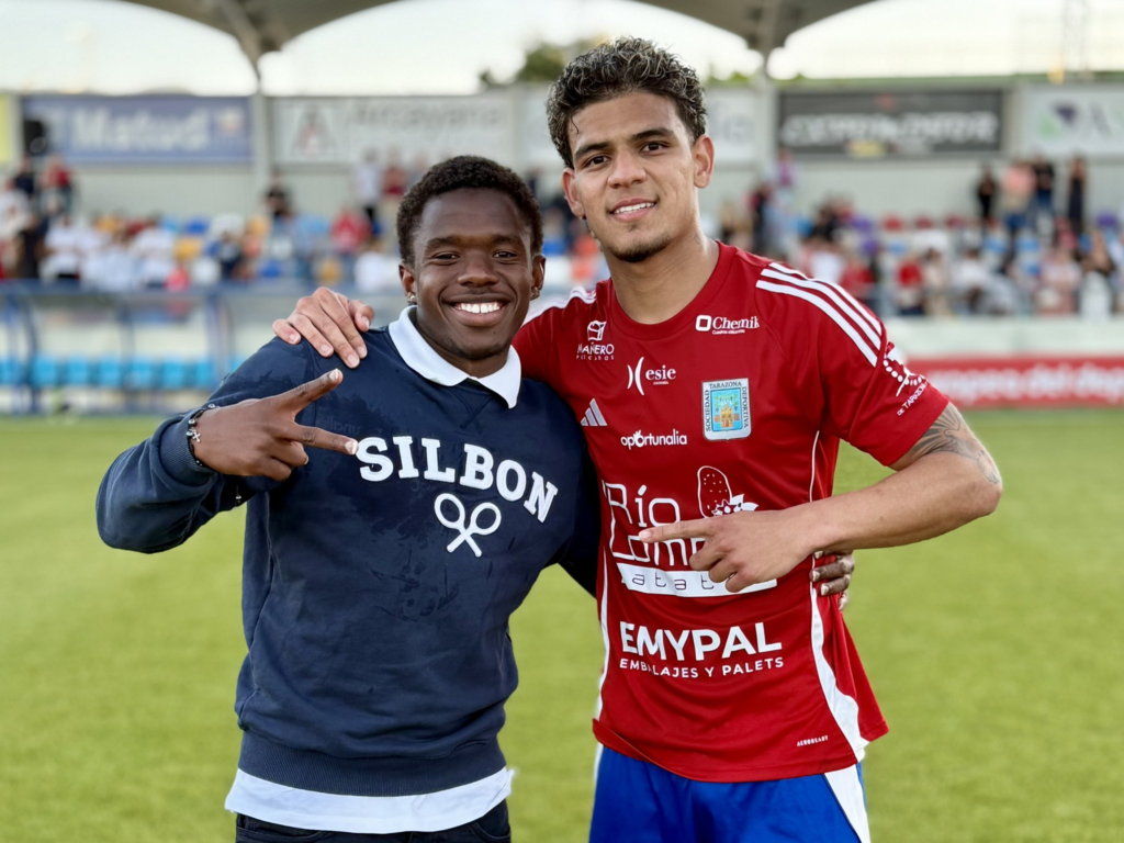 Luis Rivas junto a Edward Cedeño, próximo fichaje de Las Palmas