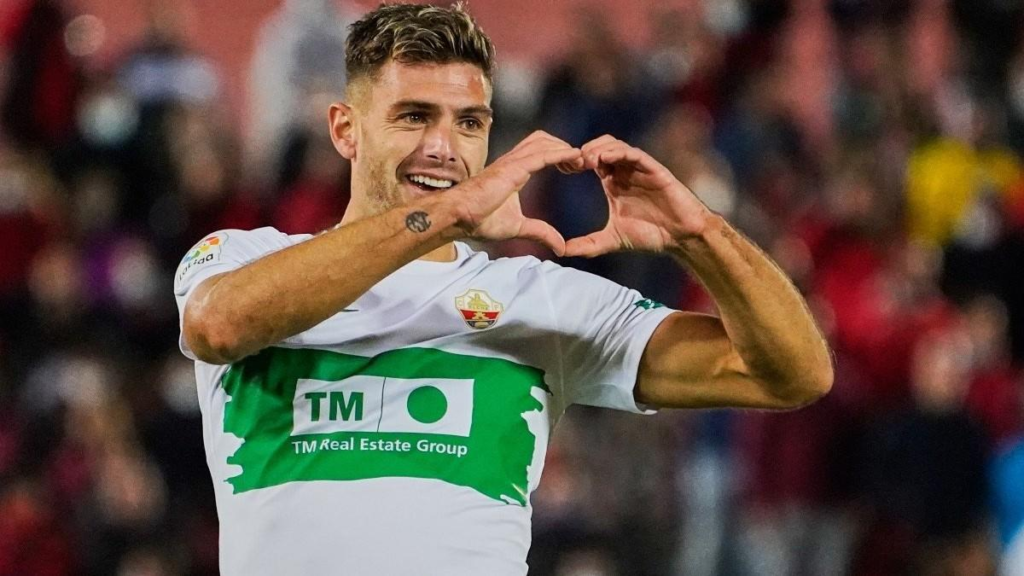 El Granada ve como el Elche viene a por Boyé