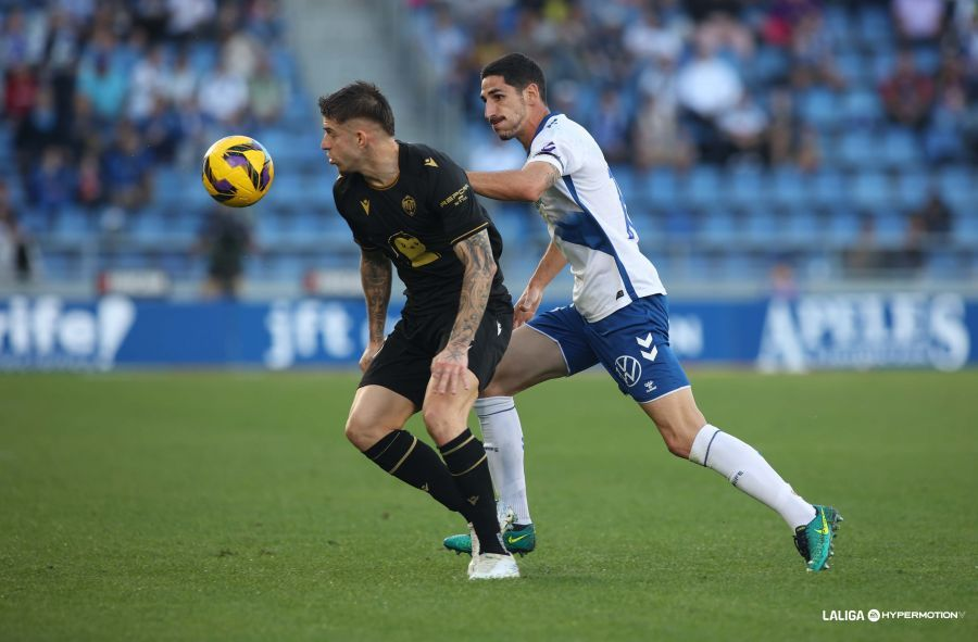 Ceuta: ya llegó el faro (Bodiger)