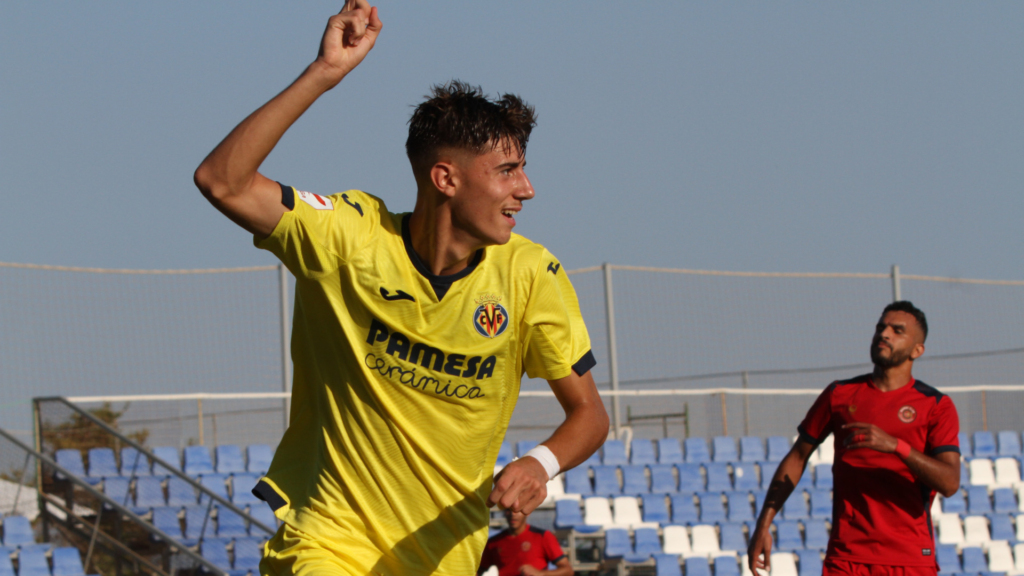 Dani Requena es inscrito en el filial por el Córdoba