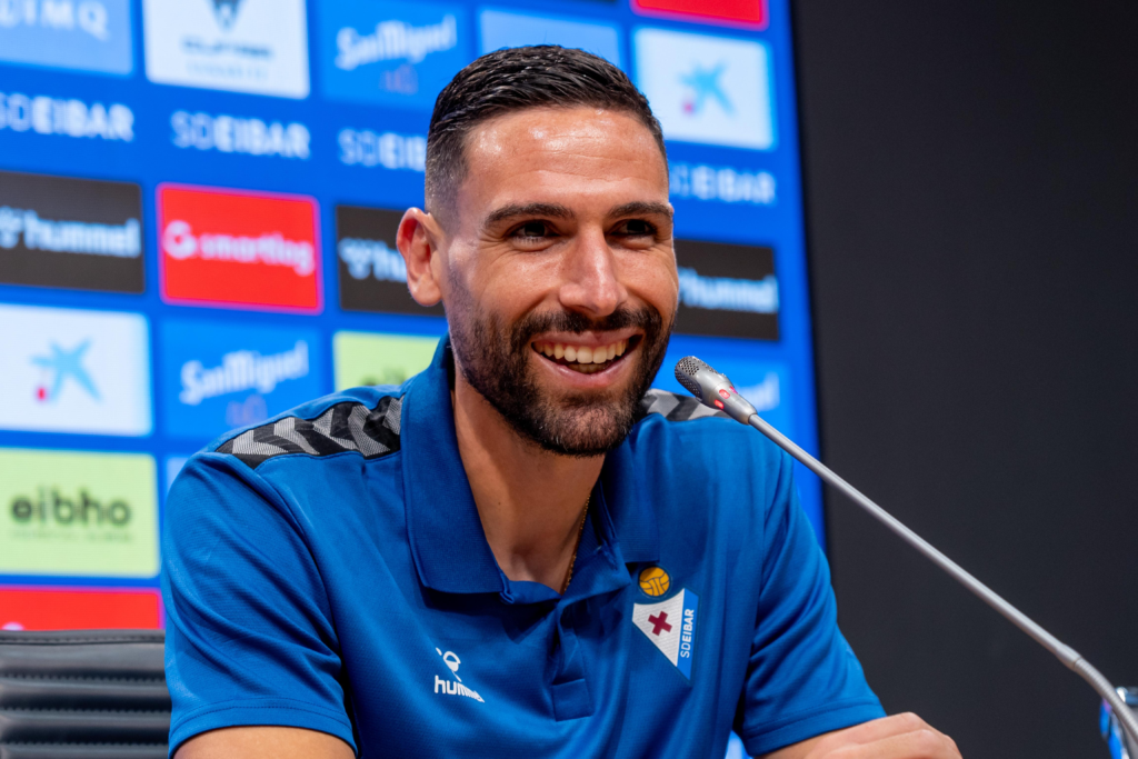 Antonio Puertas ha firmado con el Albacete desde el Eibar