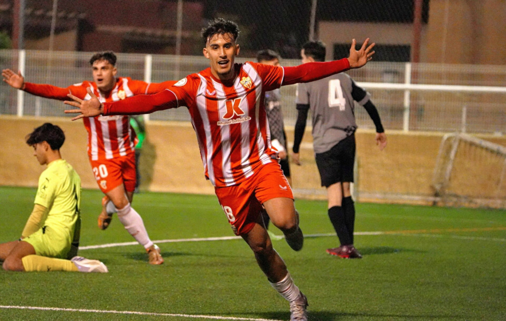 Rachad Fettal ha destacado en el juvenil del Almería