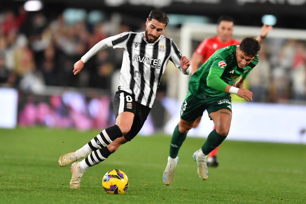 Luis Muñoz interesa al Racing