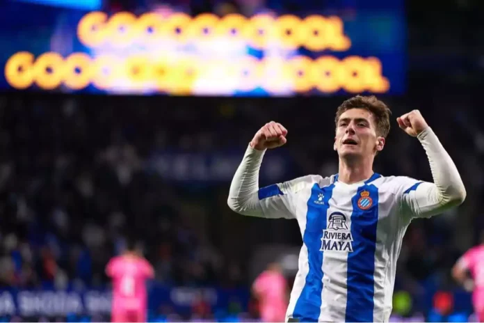 El Dépor cierra un pivote de Primera (Gragera)