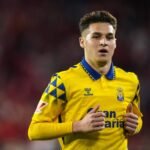 Las Palmas pelea por Mika Mármol