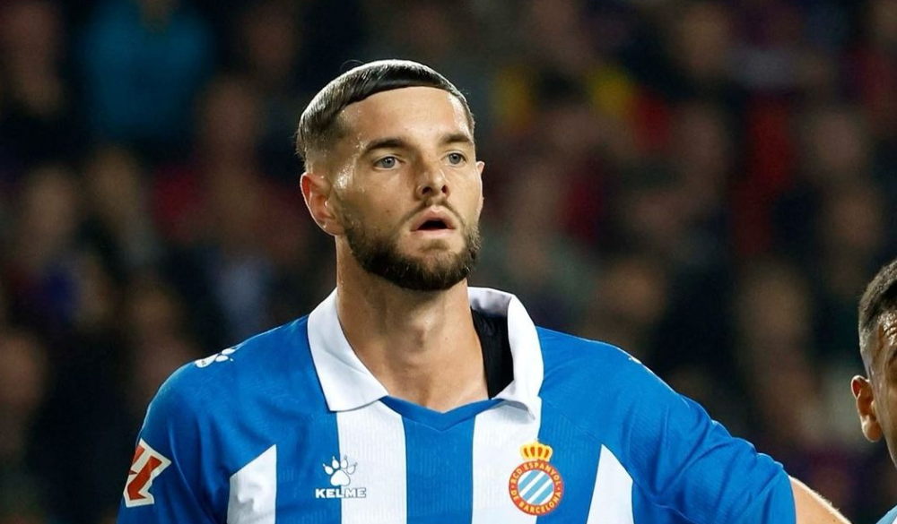 El Sporting se fija en un central del Espanyol (Justin Smith)