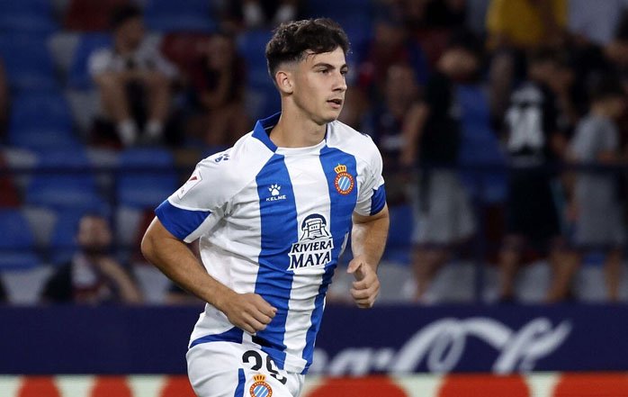 El Mirandés lucha por otra joya en préstamo 1 El Espanyol podría cederle y el Mirandés acecha
