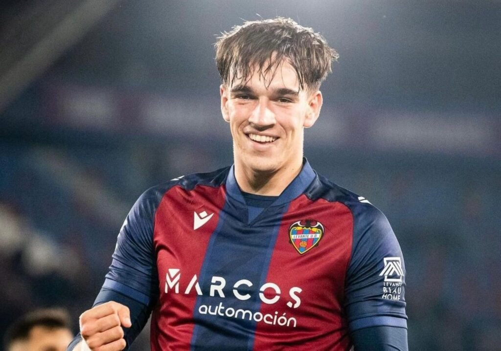 Carlos Espí posible refuerzo nazarí