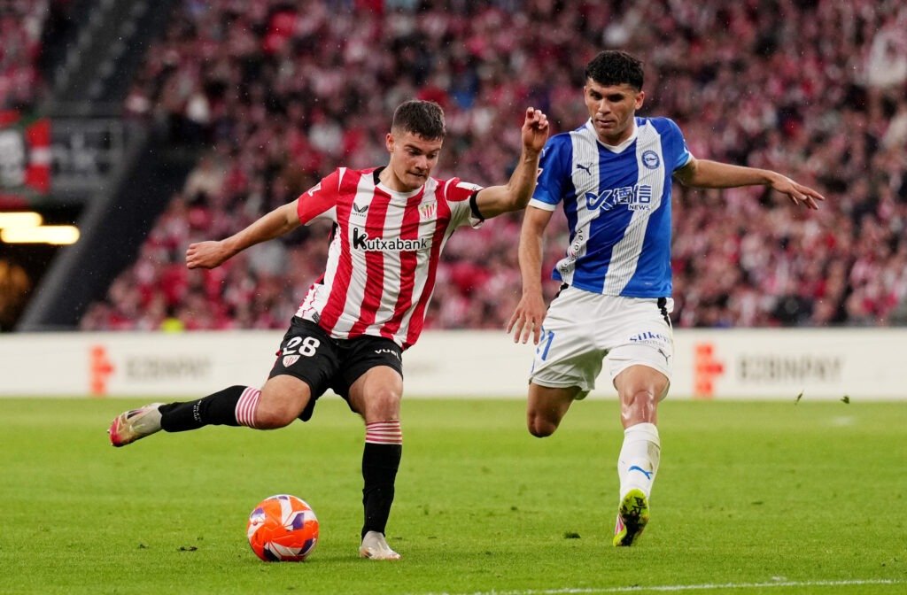 Amenaza para el Racing con su último fichaje 1 Peio Canales puede ausentarse en el Racing