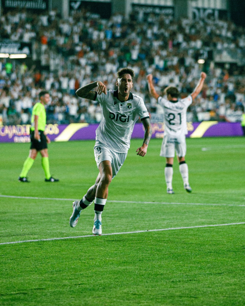 El Burgos se lleva el derbi leonés 1 image 176
