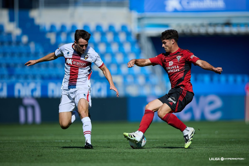 El Huesca ganó ante el Mirandés algo más que el partido