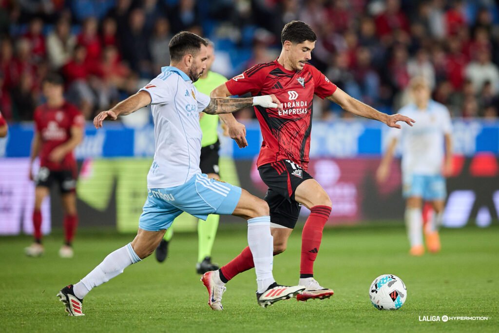 El Real Zaragoza consigue su primera victoria de la temporada 2 IMG 64D4F1190D49 1