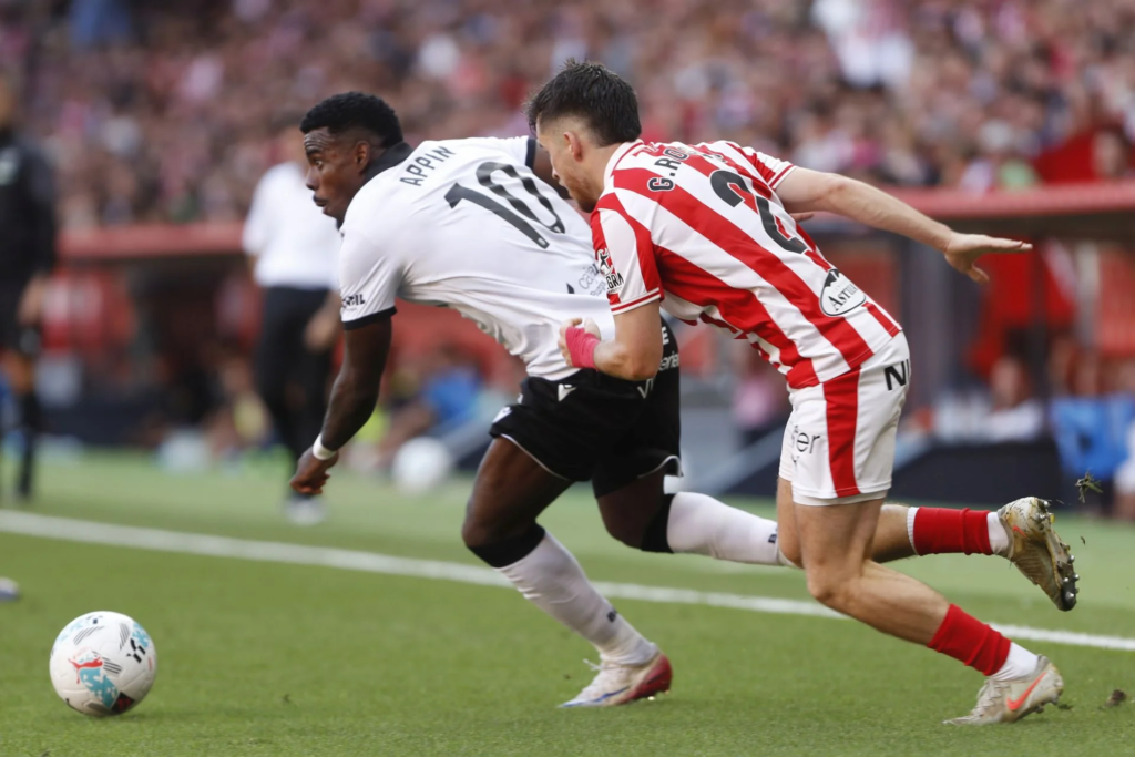 Kevin Appin durante el partido contra el Sporting