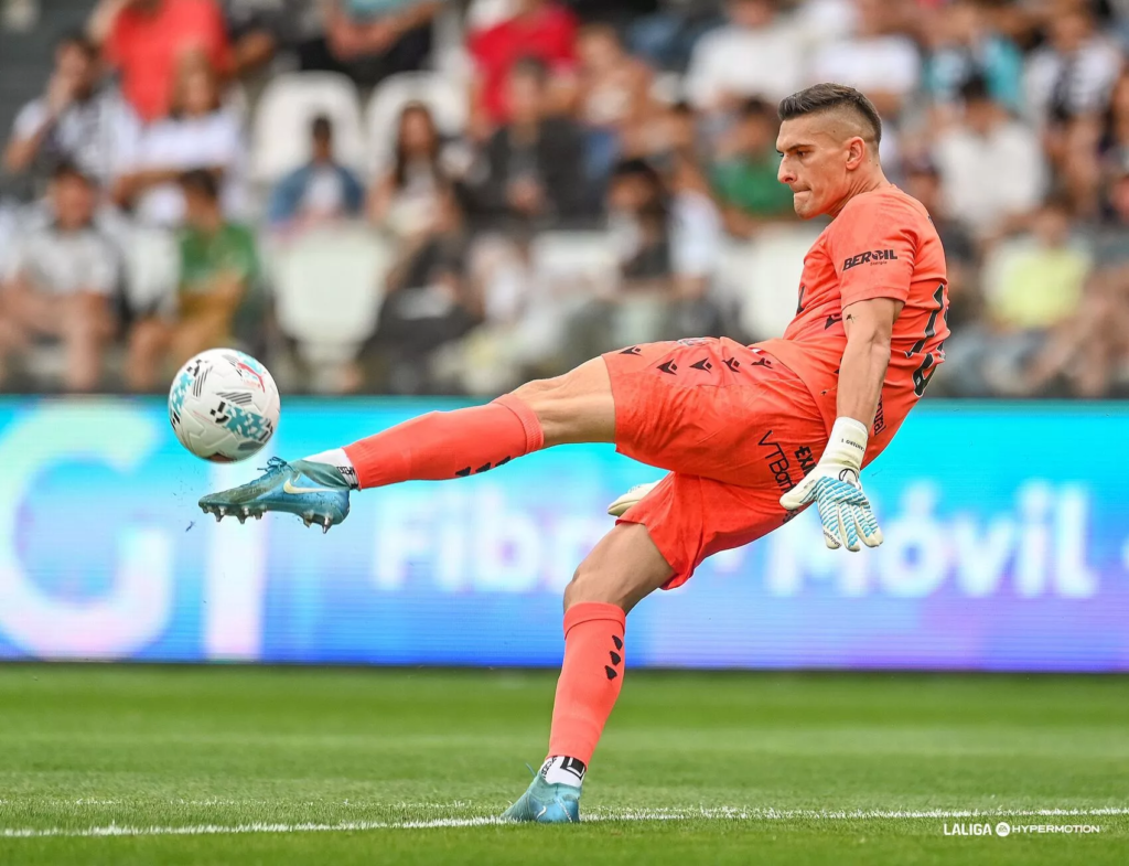 Los porteros mantuvieron a cero en el partido entre Burgos y Las Palmas
