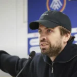 El presidente Piqué en la diana 3 pique