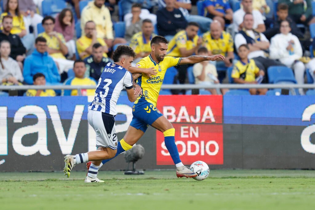 La UD Las Palmas bailó al ritmo de Iván Gil