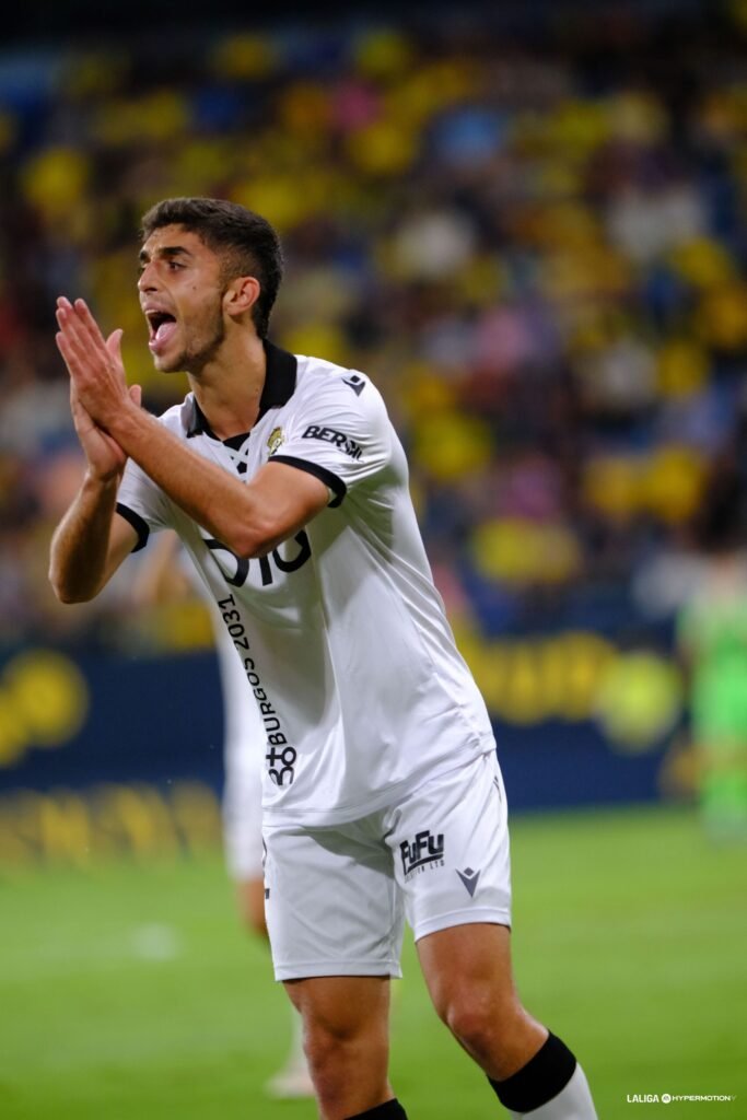 El Burgos cierra un círculo en el lateral derecho 5 IMG 0421