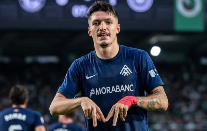 Lautaro celebrando un gol con el Andorra en El Sardinero | Foto vía Instagram oficial Andorra