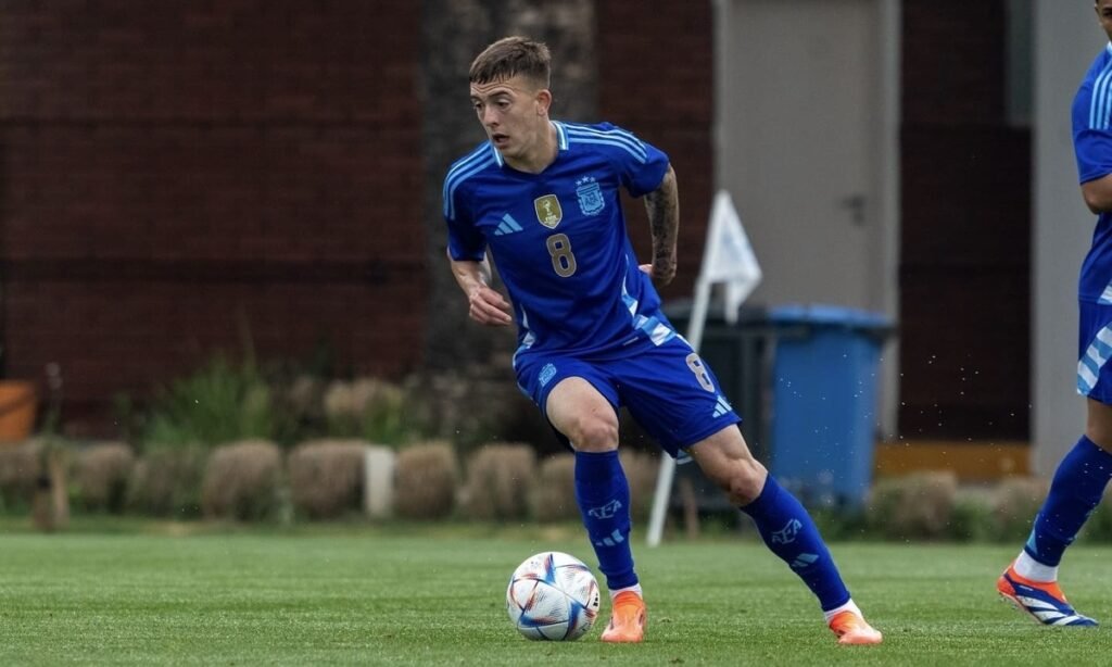 Huesca: Utebo, un escenario para dar minutos a los menos habituales 1 Gustavo Albarracín con la selección argentina