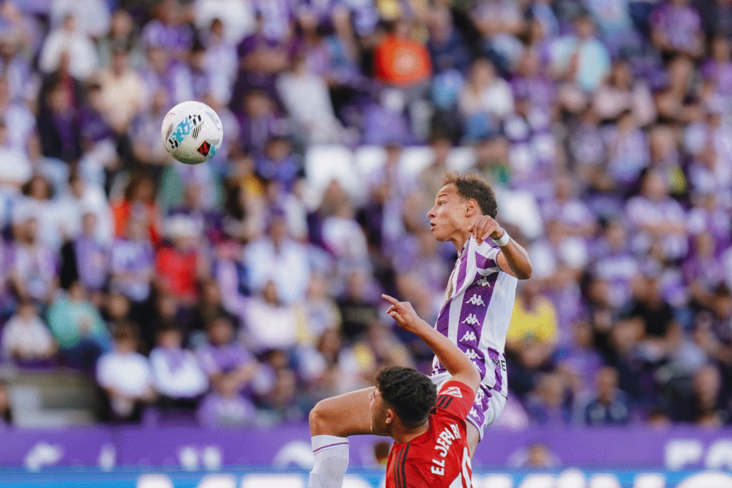 El Mirandés se lleva un punto de Zorrilla 1 El Mirandés luchó para llevarse un punto de Valladolid