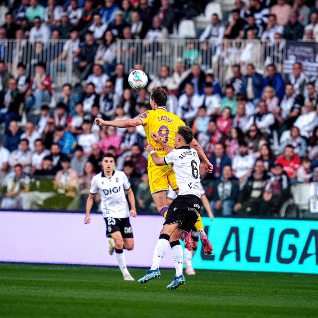 Chuki le da los 3 puntos al Valladolid en un derbi muy caliente 1 El Real Valladolid se llevó el derbi